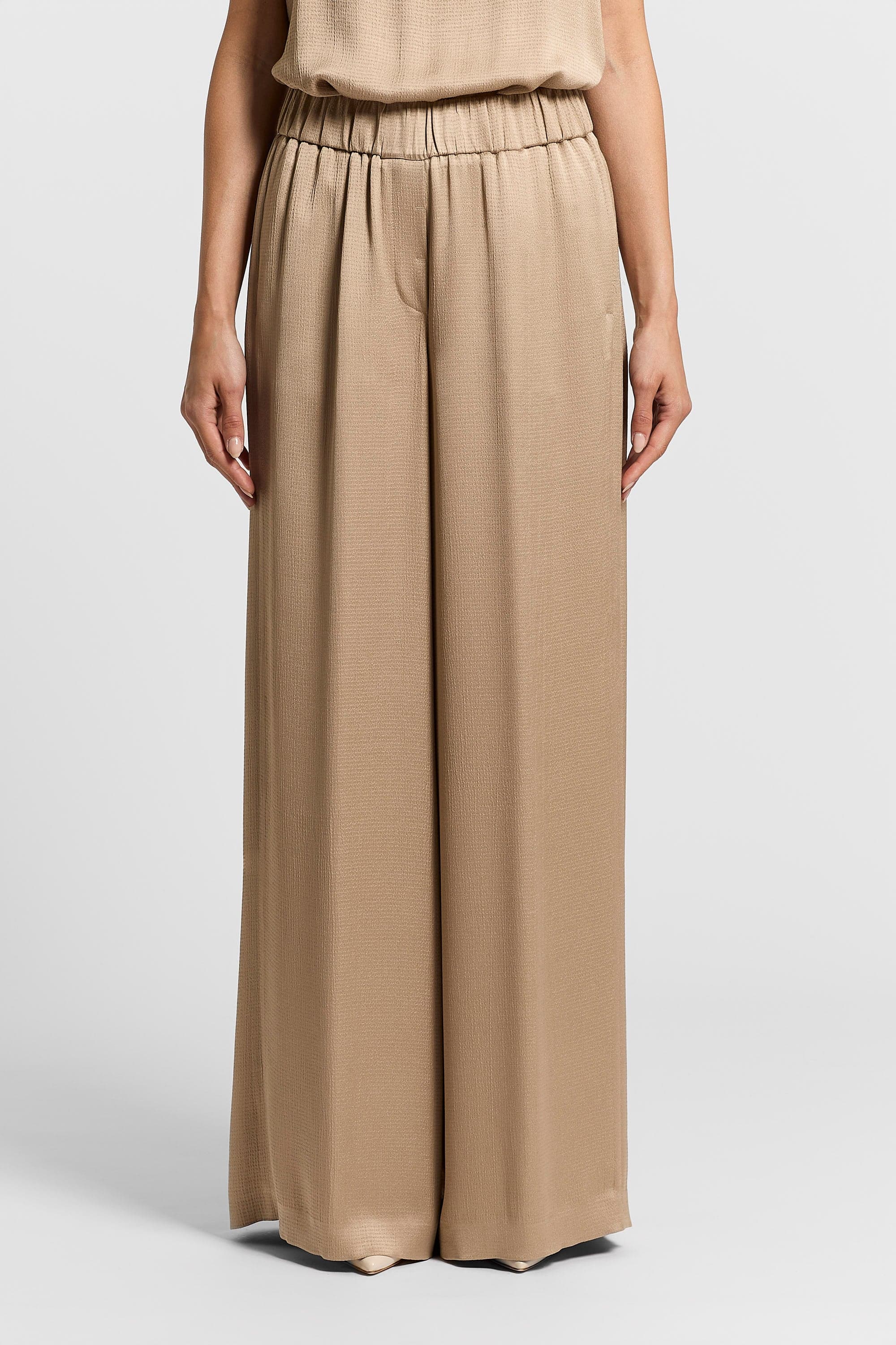 Woman pants Flowy pounded viscose blend satin Brown bark