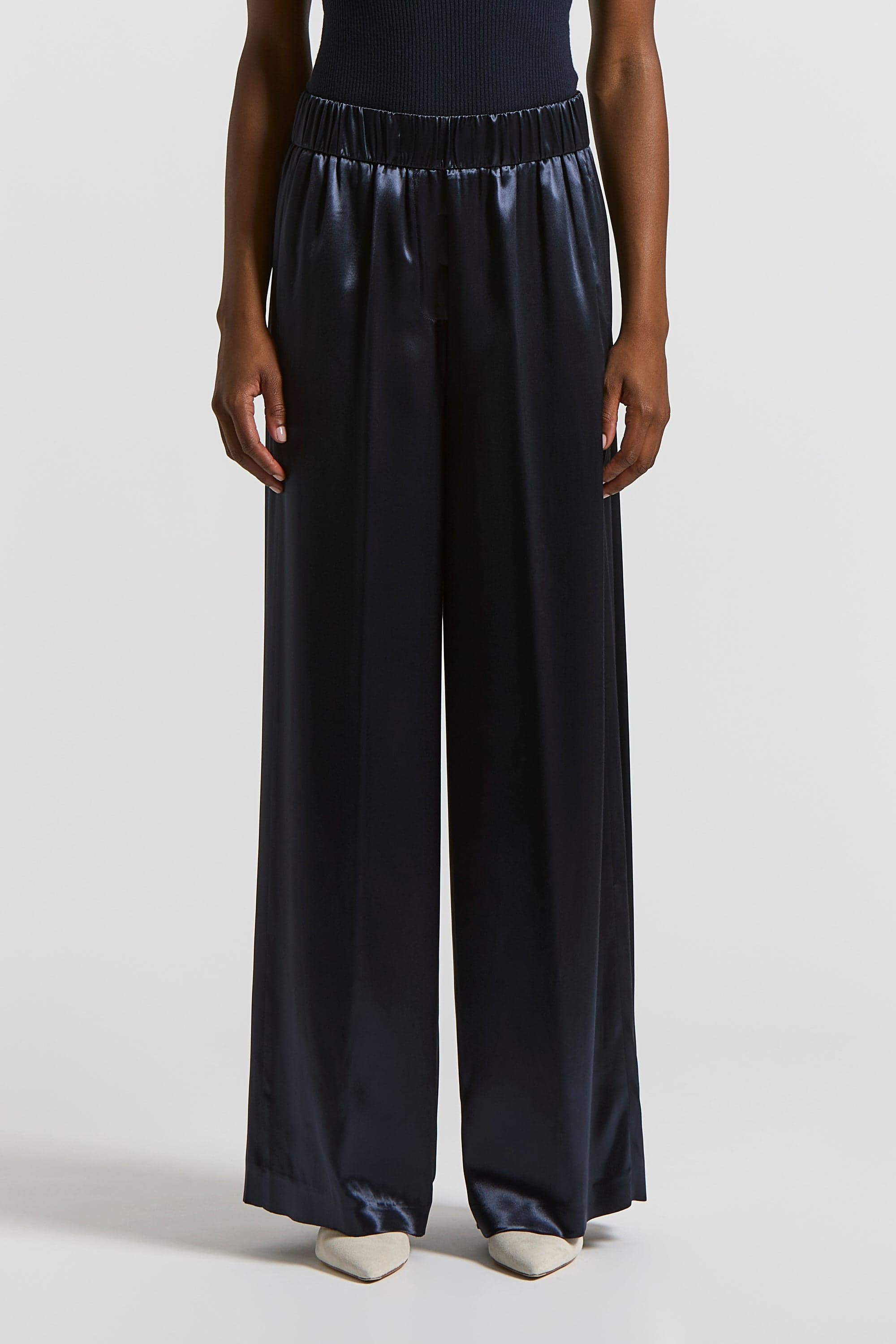 Woman pants Shiny viscose satin Pearl Silver